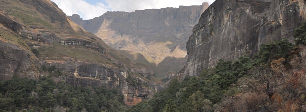 Tugela gorge walk and Policemans Helmet, Thendele Upper Camp, Drakensberg Amphitheatre, South Africa