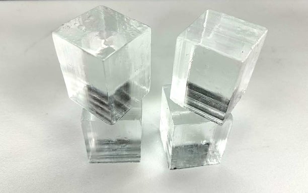 Cubo de gelo premium cristalino da Gordo Premium Ice