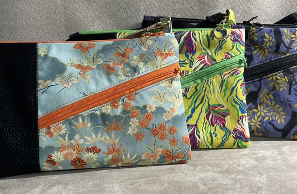 colorful small purses with diagonal front zipper pocket