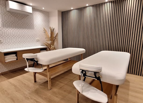 Dual massage room at Villa El Rincon, Marbella.