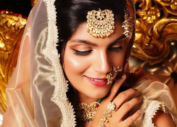 Makeup Artist in Bangalore - MakeoversByHarsha