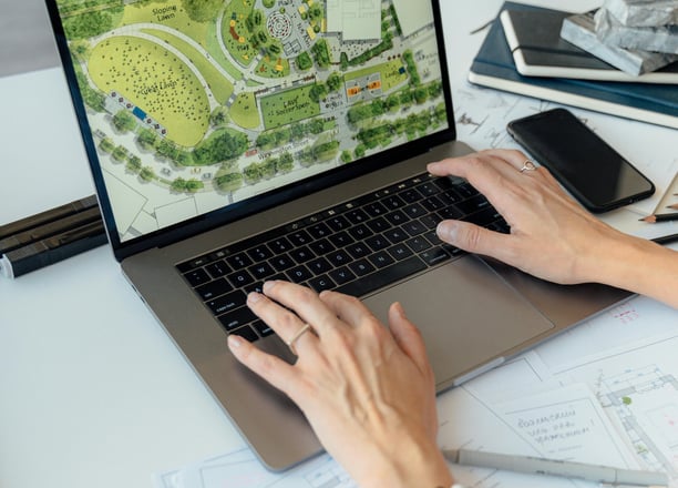 Geodezijos paslaugos Tauragėje topografinės nuotraukas geodezininkas Tauragė matininkas matavimai