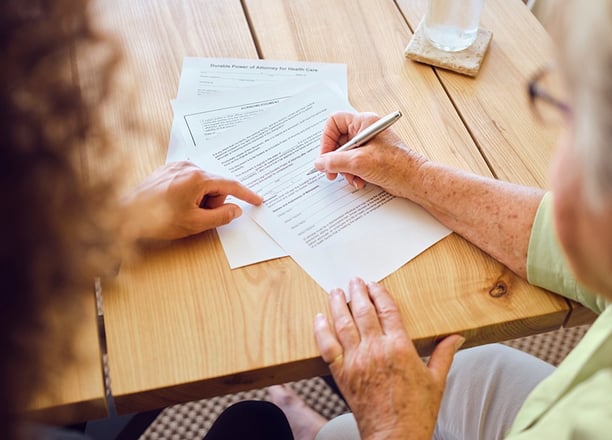 estate planning notary meeting family in Broomfield