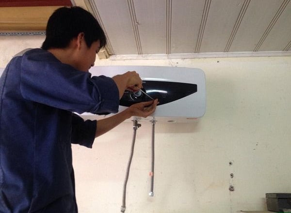 Service Water Heater Listrik