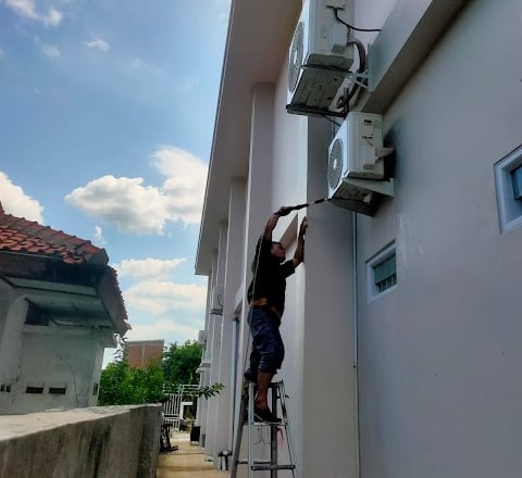 Pelayanan Jasa Service AC Makassar-Berkah Jaya