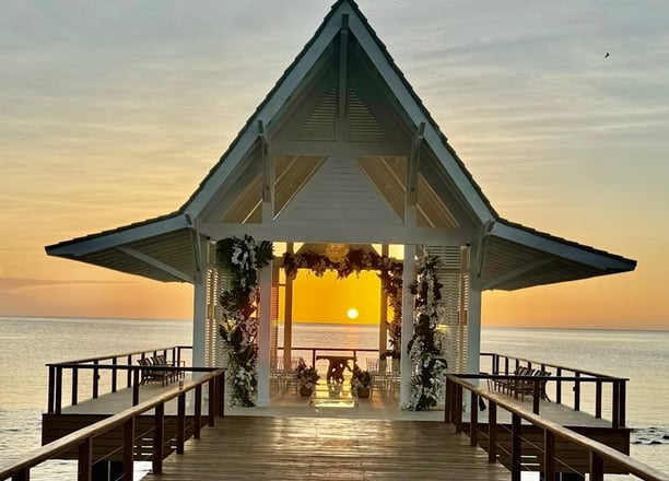 Capel over the water St Vincent Destination Wedding