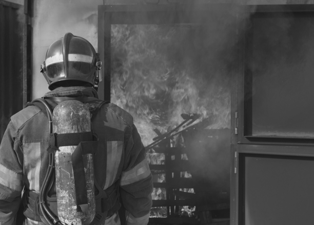 Sistemas de combate a incêndio personalizados para empresas