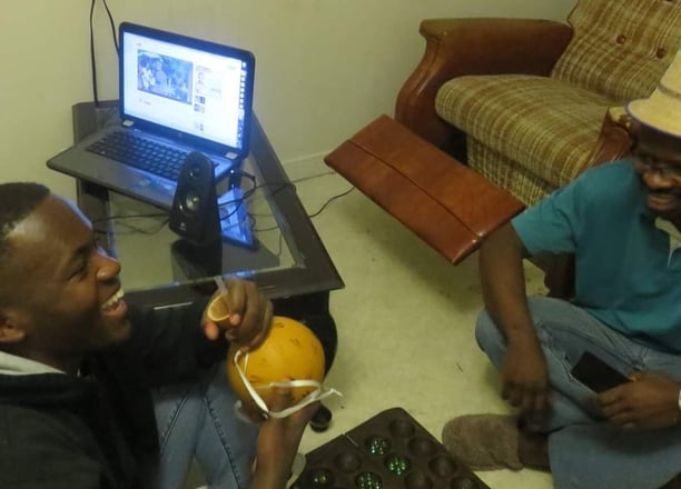 Soirée de rencontre culturelle africaine autour d'un pôt de kasigisi et jeu trditionnel "Muchuba"