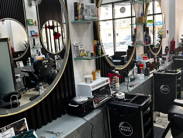 Salon Interior 3