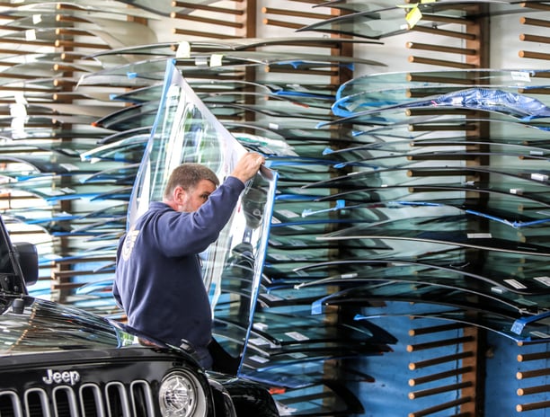 Mobile windshield repair