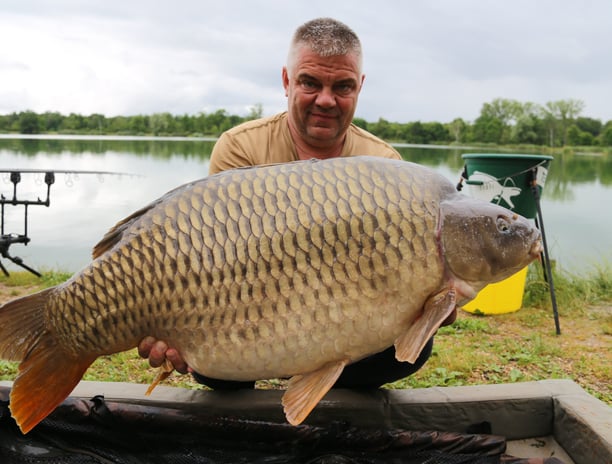 Karpininkų varžybos Ilgio ežere su Renmar Baits Red Fish boiliais