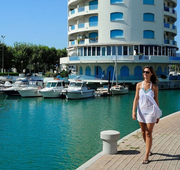Abitazioni a Portoverde, vacanze in Romagna