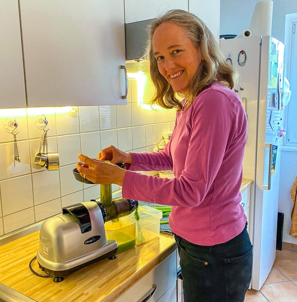 Sellerie wird entsaftet