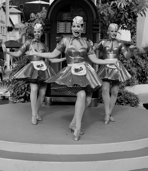 50's showgirls singing and dancing