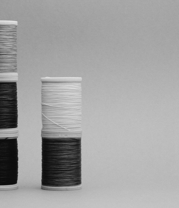 Luxury linen thread for hand sewing leather