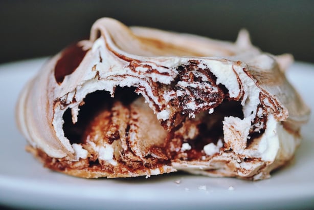 Chocolate Meringues