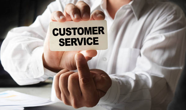 outsourcing it pros and cons
