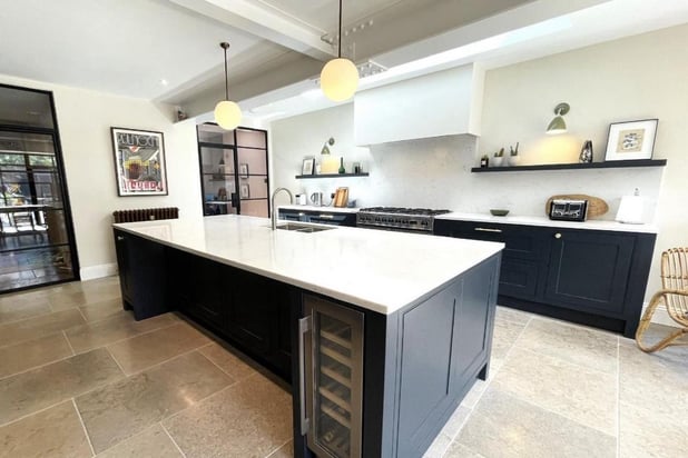 Quartz worktops Newcastle Upon Tyne - RH Stone Surfaces 01914545600 - Quartz kitchen worktops