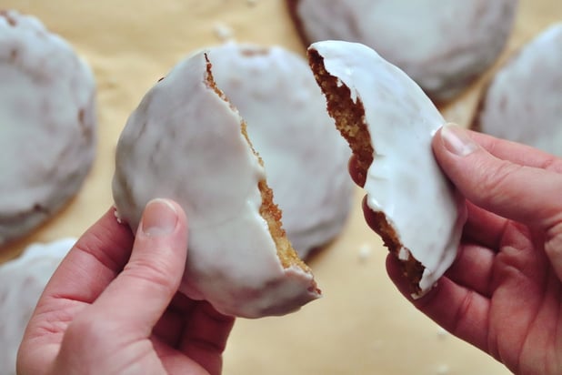 Lemon Drizzle Cake Cookies