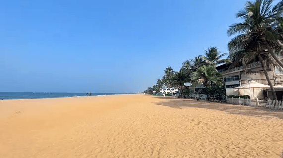 Mount Lavinia Beach