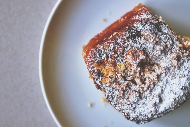 Crumble Topped Frangipane & Mincemeat Buns