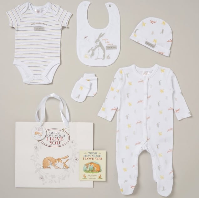 Organic cotton guess how much I love you 7 piece baby gift set outfit/ sleepsuit