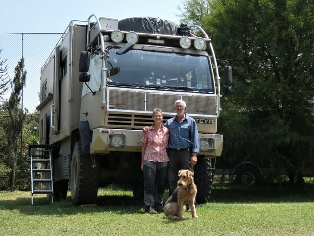 Steyr travel airedale expeditiontruck reizen