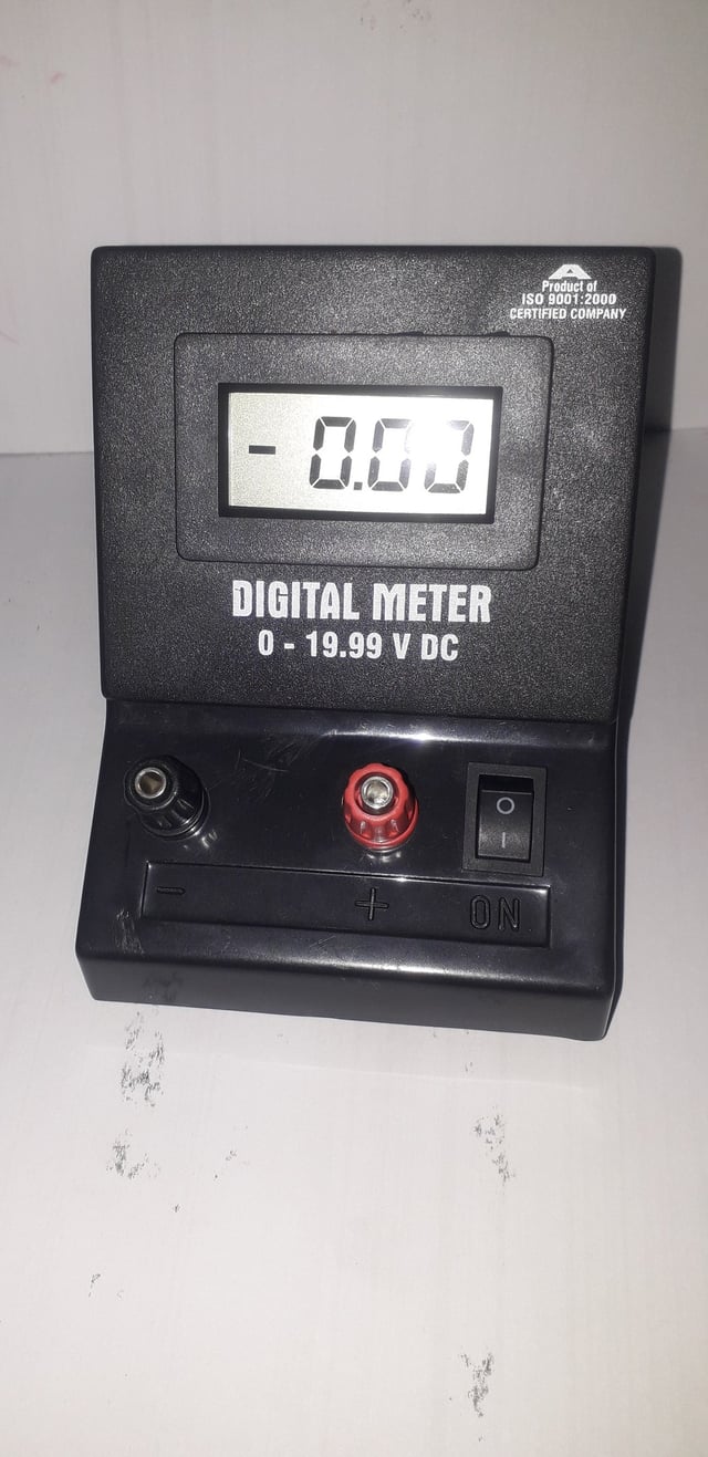 voltmeter