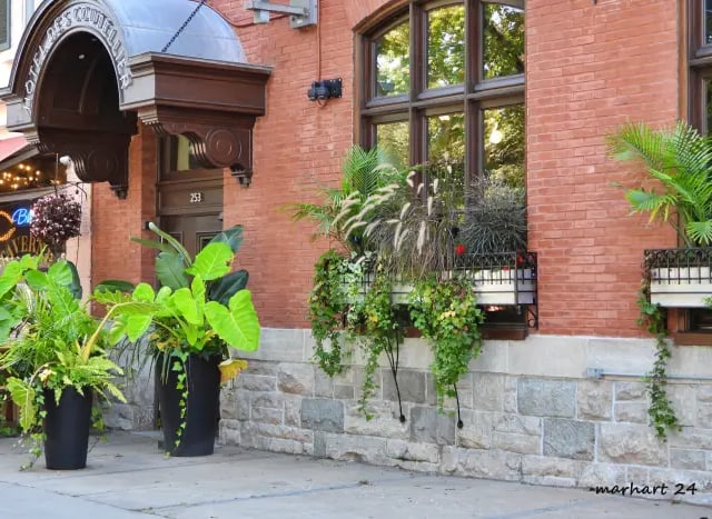 Hôtel des Coutelier, Québec.