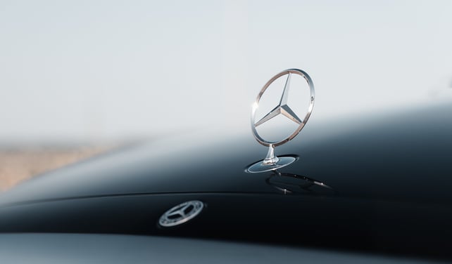 a mercedes benz star emblem