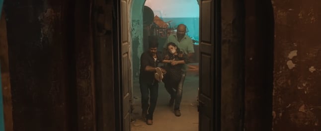 Jango 2021 WEB-DL (Hindi+Tamil) UnCut south Movie 720p download vidsilver.in