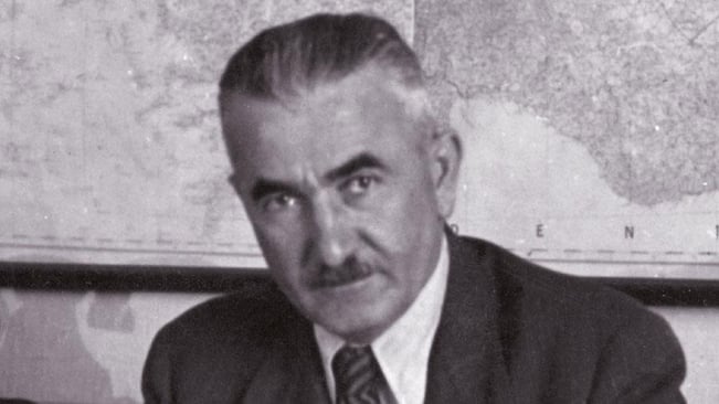 Nuri Killigil Kimdir?
