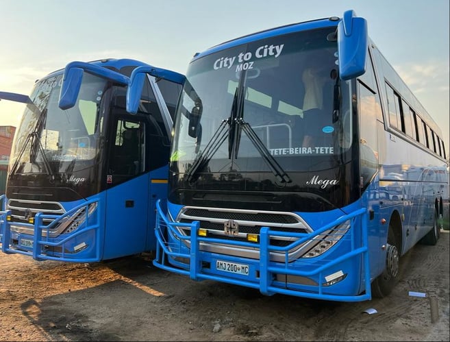 60 seat bus