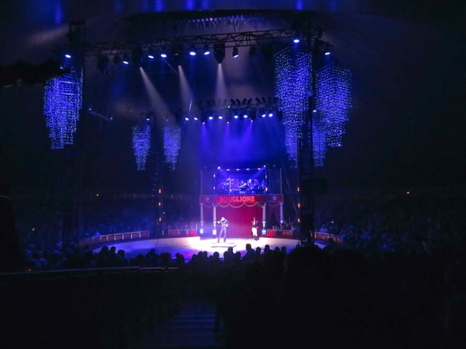 Sampion Bouglione jonglerie acrobatie et claquettes