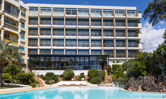 seminaire nice luxotel-Cannes Oleis travel