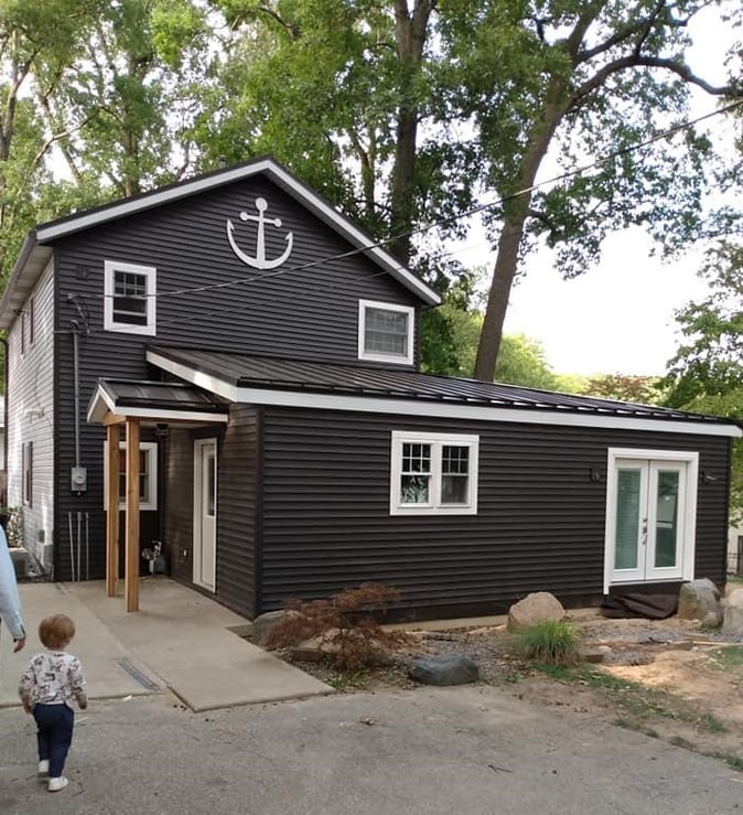 New siding was professionally added to this house in Syracuse, IN.