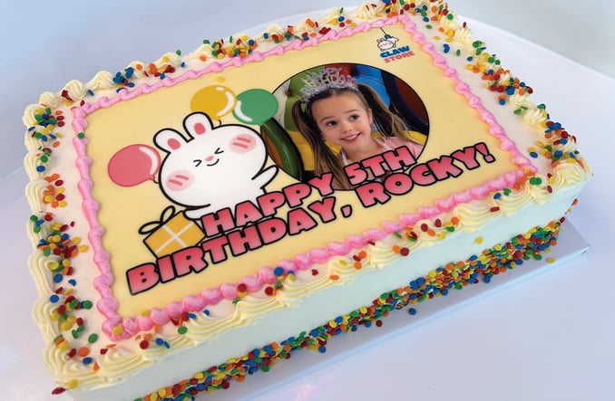 Custom Cake from Freed's Bakery for Claw Store