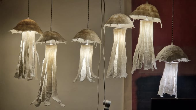 méduses sculpture papier luminaire Sète France