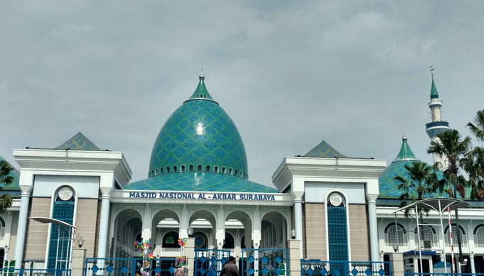 Al Akbar Mosque Indonesia