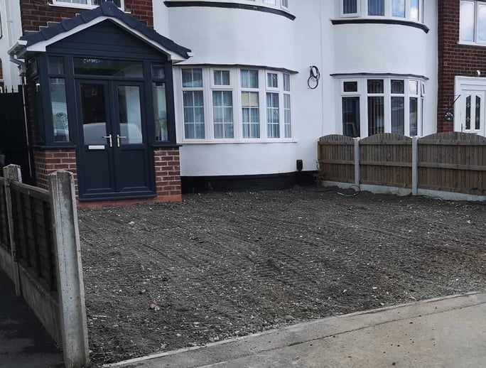 Garden levelling service carried out in Halesowen