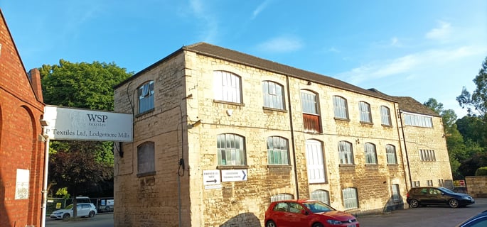 Nowadays lorries transport the goods to and from this canal side mill.