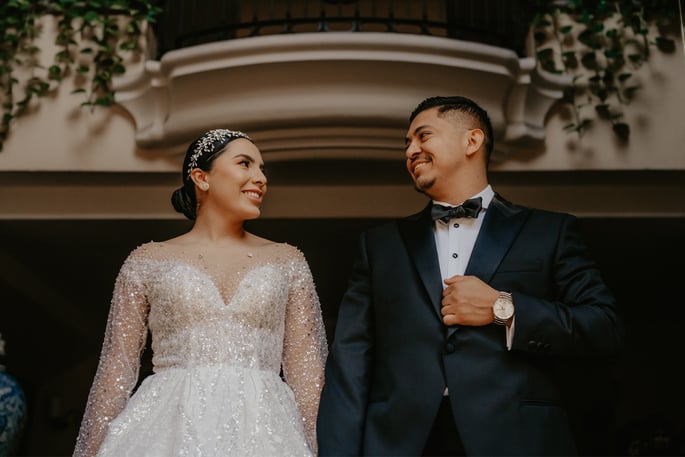 Sesion en first look o primea vista Aldo Castaneda Bodas mejor fotografo en Guadalajara Mexico