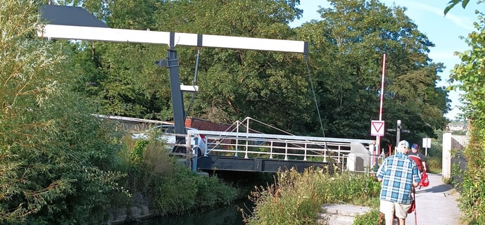 A lifting bridge