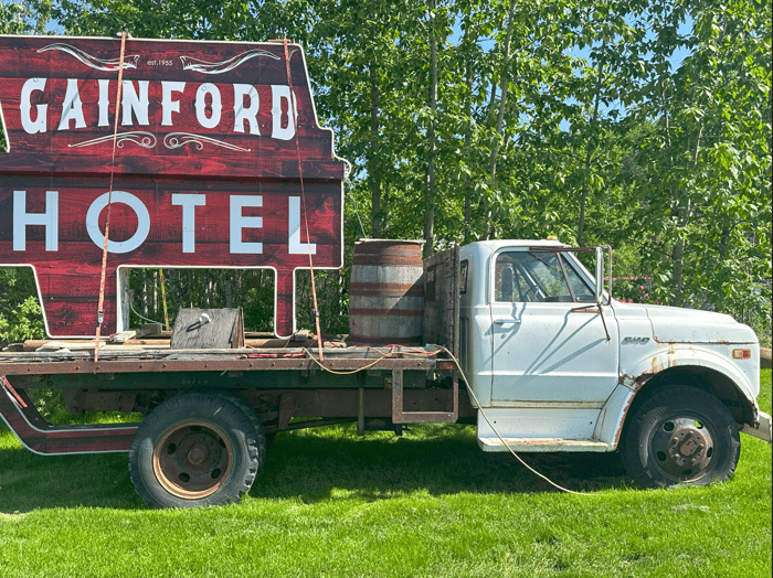 The Iron Lady Saloon Gainford Hotel logo
