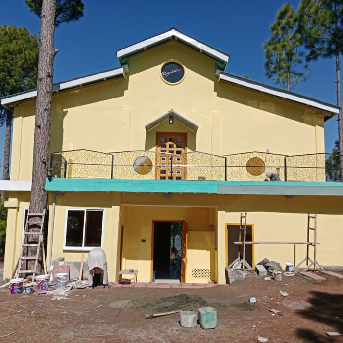 Gammon energy-saver building