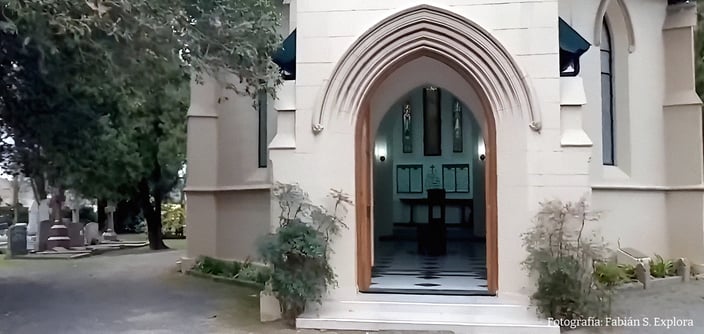 Capilla del Cementerio de Disidentes de Llavallol