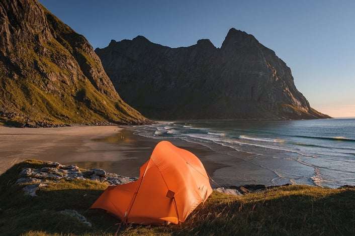 Tente aux lofotens à Kalvika beach