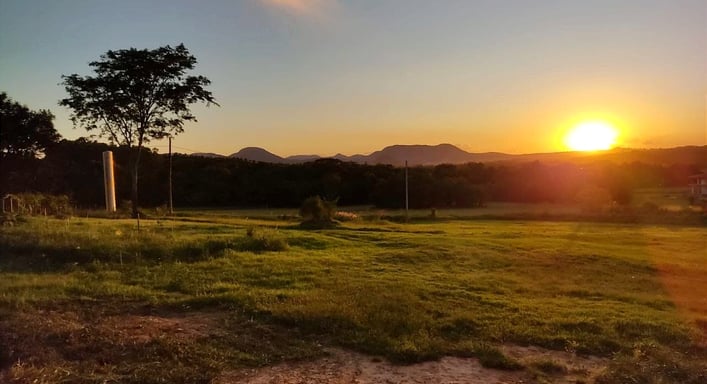 Immobilie zum Kauf in Colonia Independencia / Planta Urbana, Paraguay. Sonnenuntergang