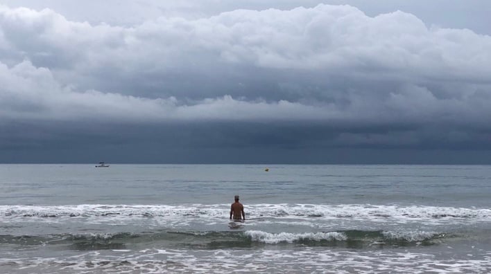 panoramique Yann Rigaud de dos plage