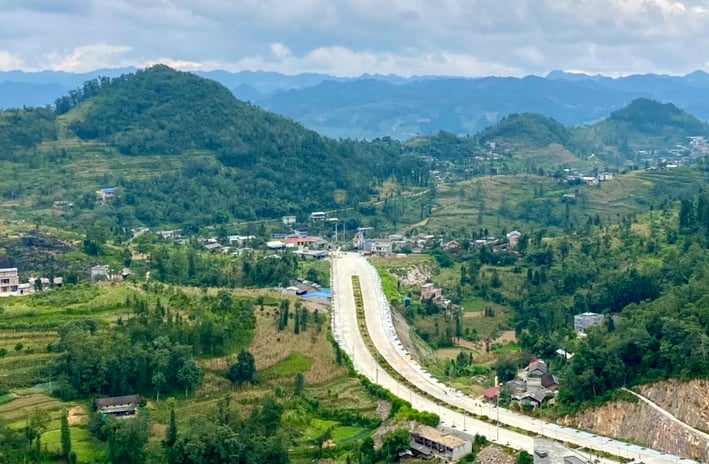 highway to nowhere